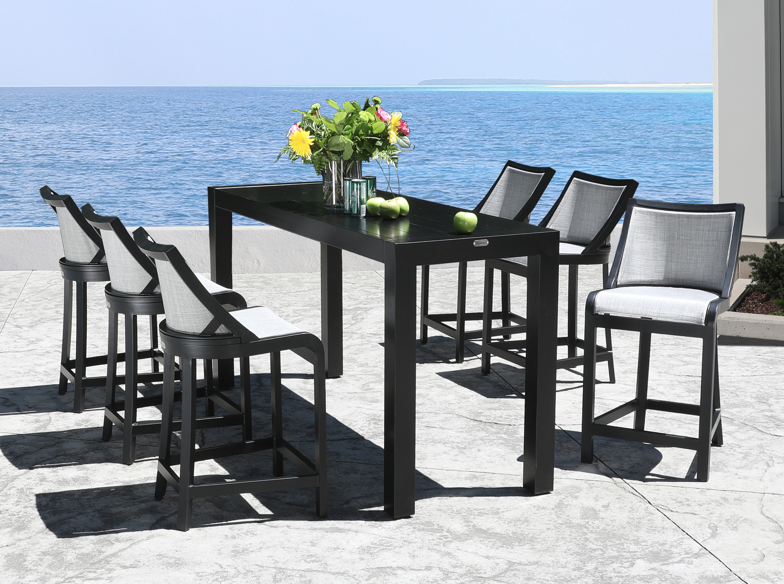 Outdoor bar best sale chairs with arms